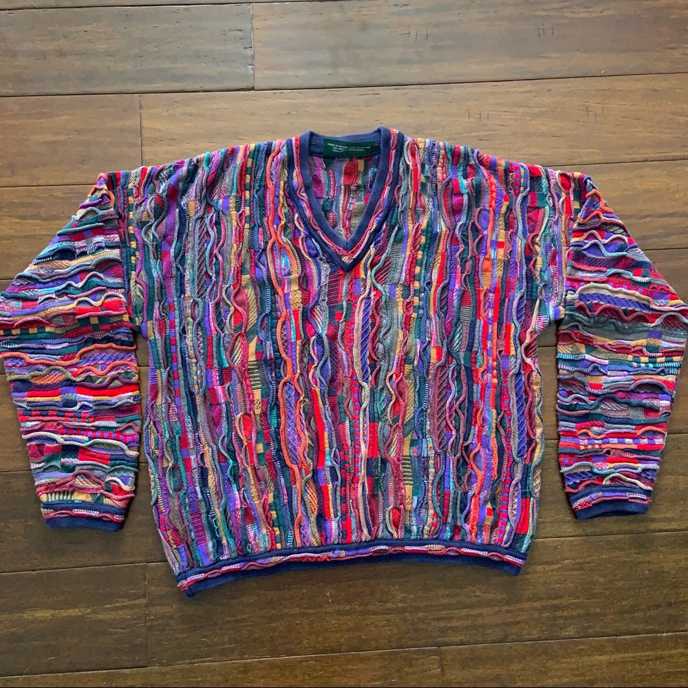 Tundra colorful sweater